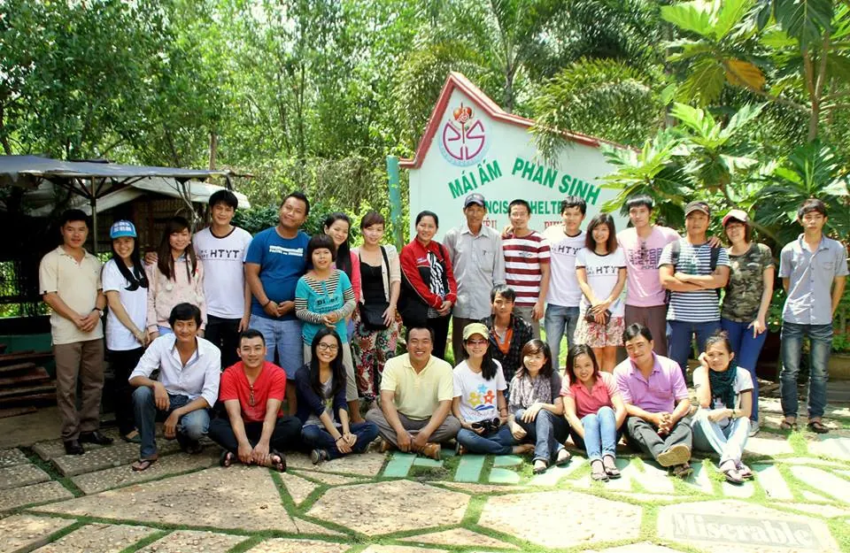 Tập thể tình nguyện viên HTYT